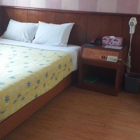 Jin Ge Hot Spring Hotel Csiaohszi Kültér fotó